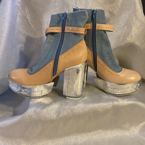 Jeffrey Campbell Chunky Booties - Picture 7 of 9